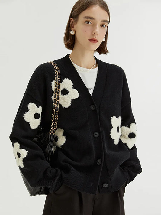Cardigan fleuri fond noir Plante Paradise