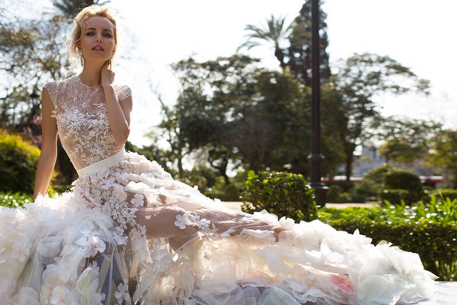Floral Wedding Fashion: How to Wear a Floral Wedding Dress with Style