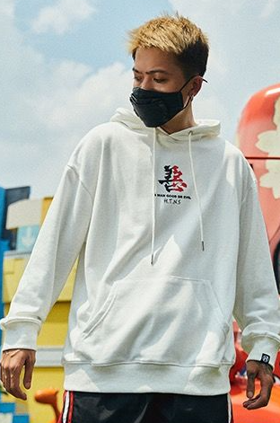 Pull Fleuri <br> Chine Blanc