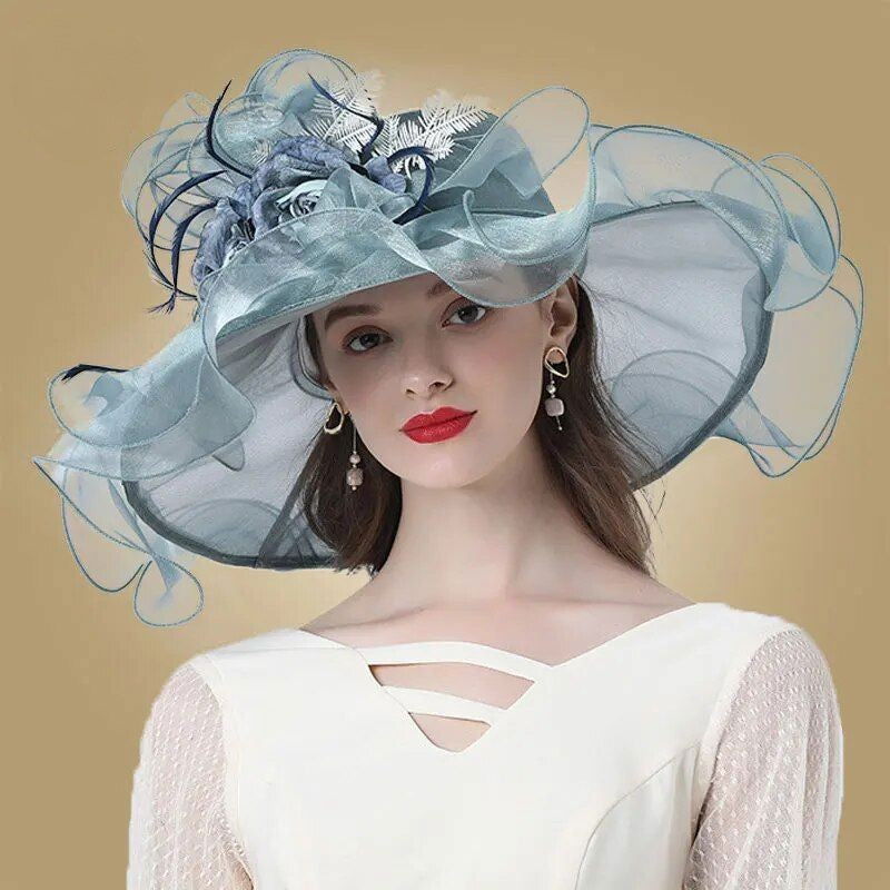 Chapeau Fleurie <br> Extravagant Bleu Clair