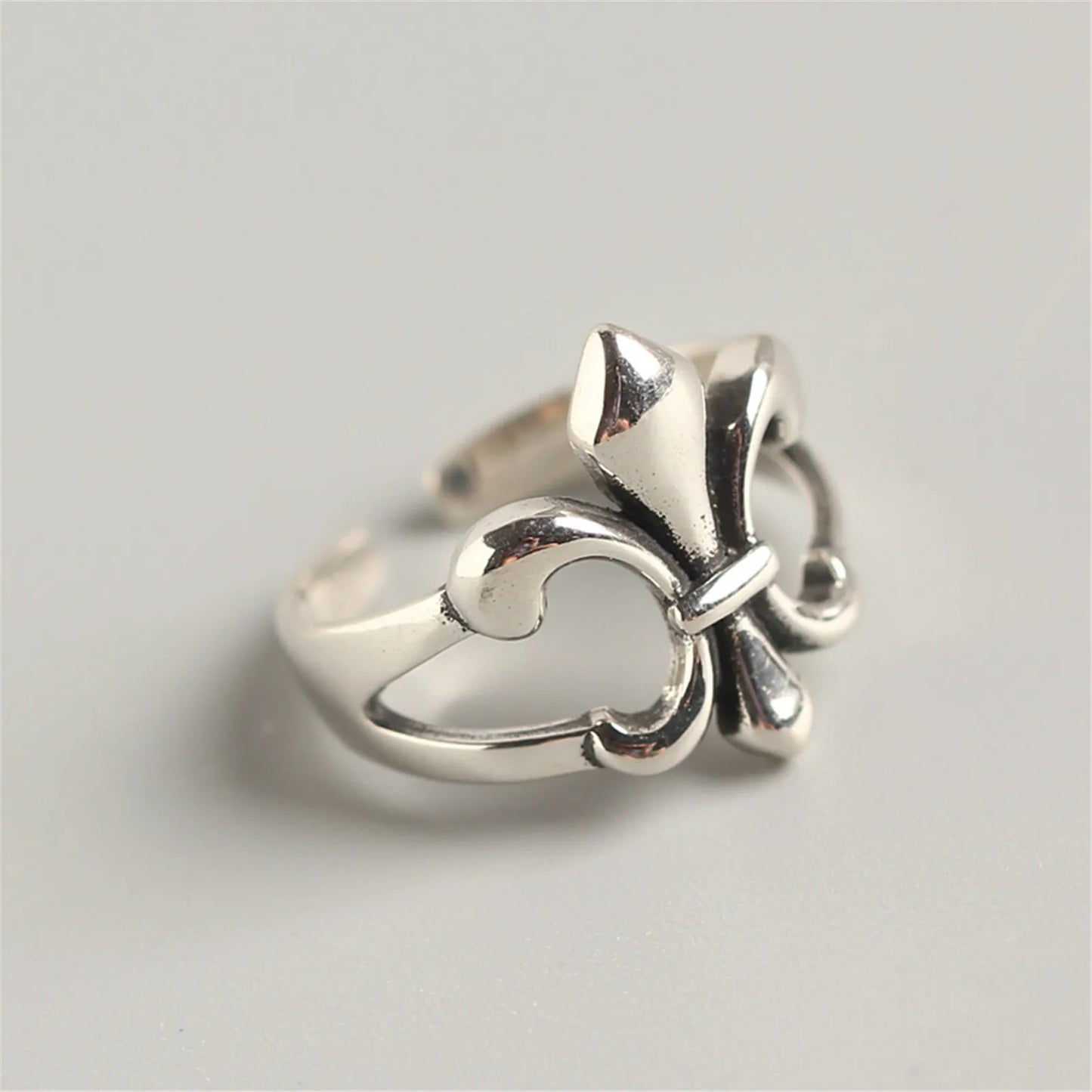 Anillo Flor De Lis