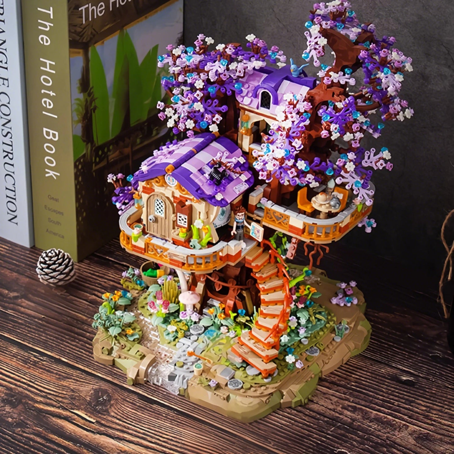 LEGO Sakura Treehouse