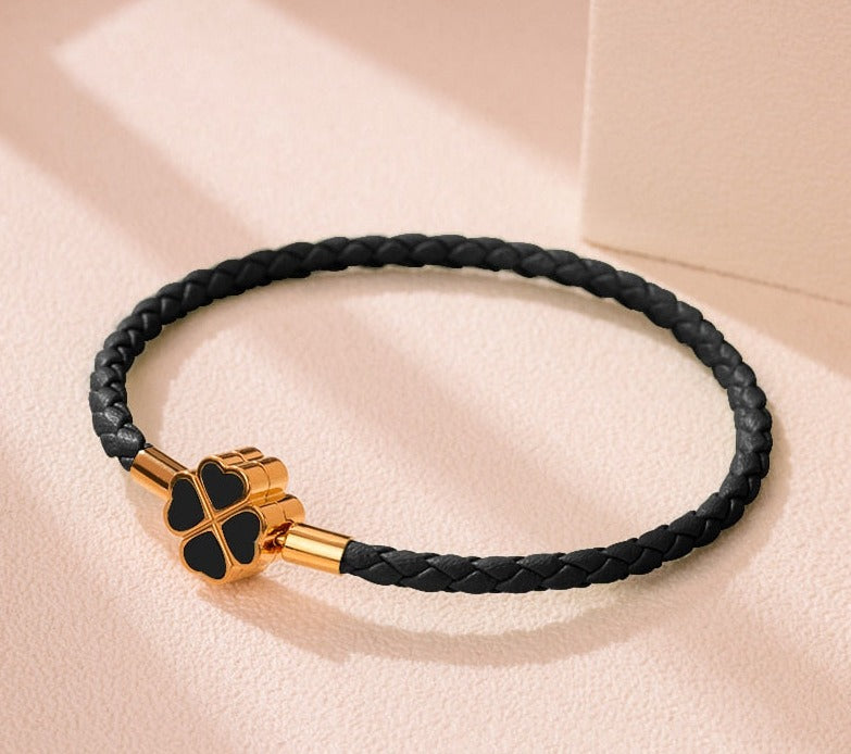 Bracelet Fleur <br> Porte Bonheur Noir