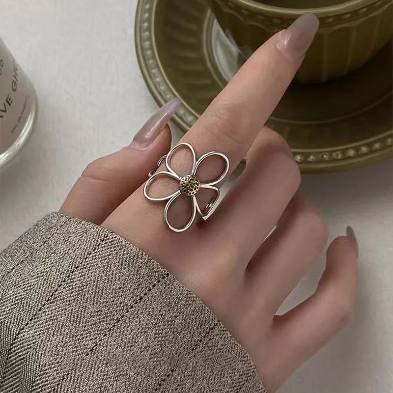 White Rose Flower Ring