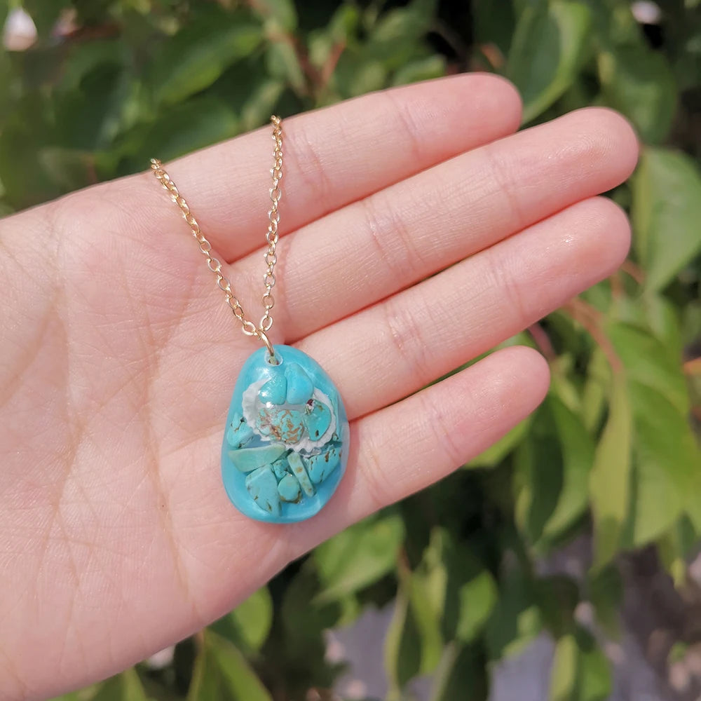 Flower Resin Necklace