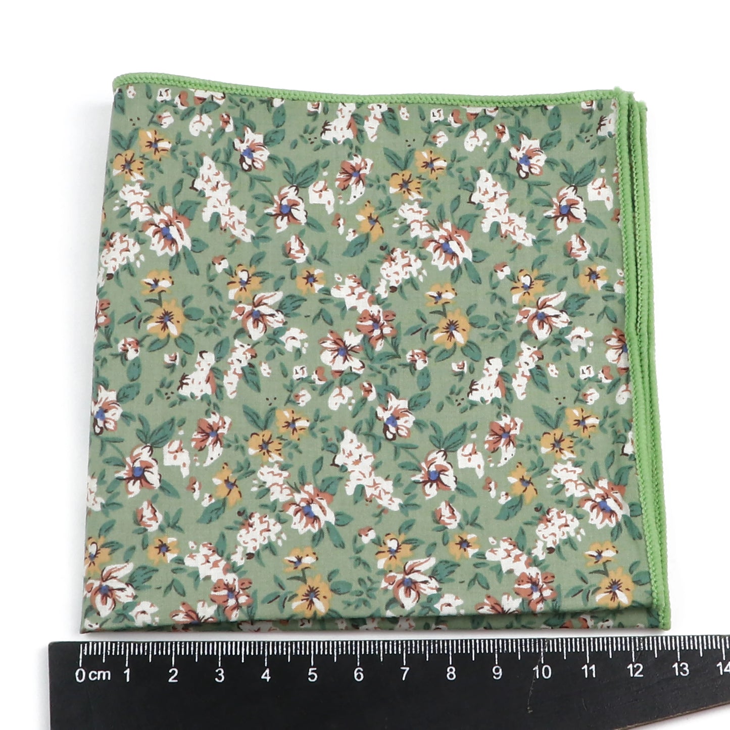 Corbata con print de flores verde