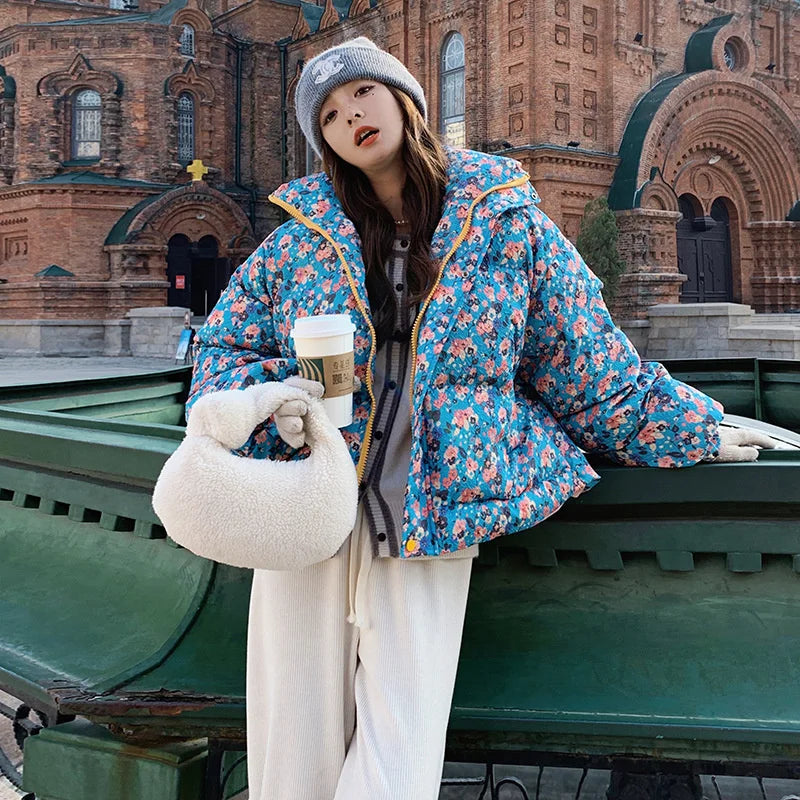 Chaqueta de plumón floral para mujer