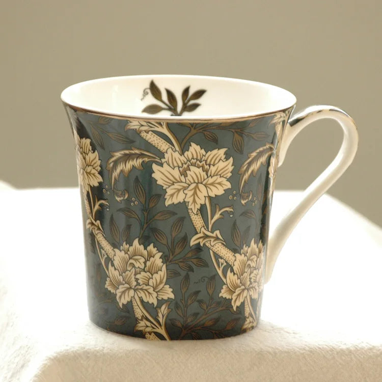 Tasse Fleurie <br> Porcelaine