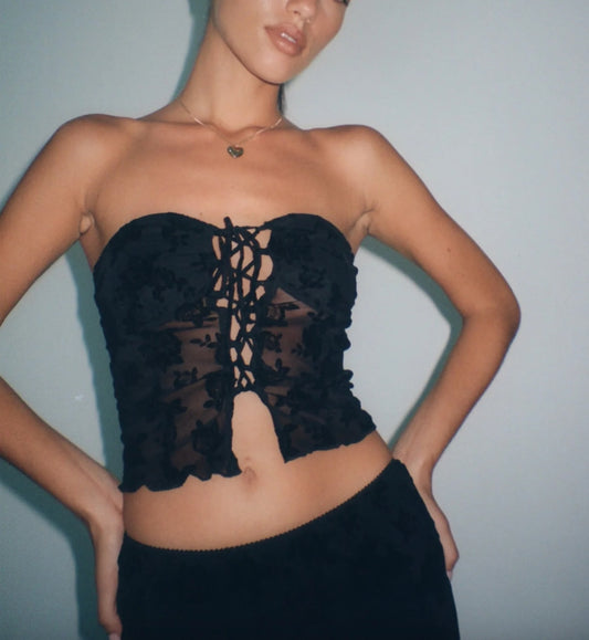 Top Fleuri <br> Dentelle Noir