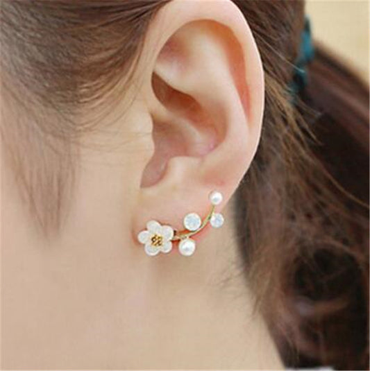 Boucles D'Oreilles Fleuries <br> Minimaliste